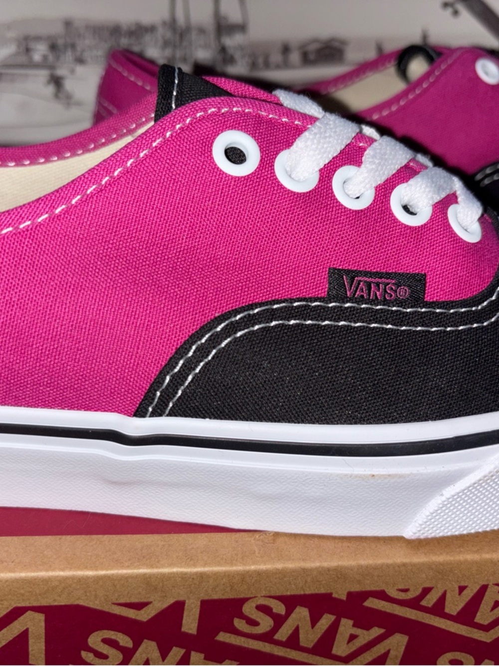 Vans Authentic Multiple Sizes - Picture 11 of 14